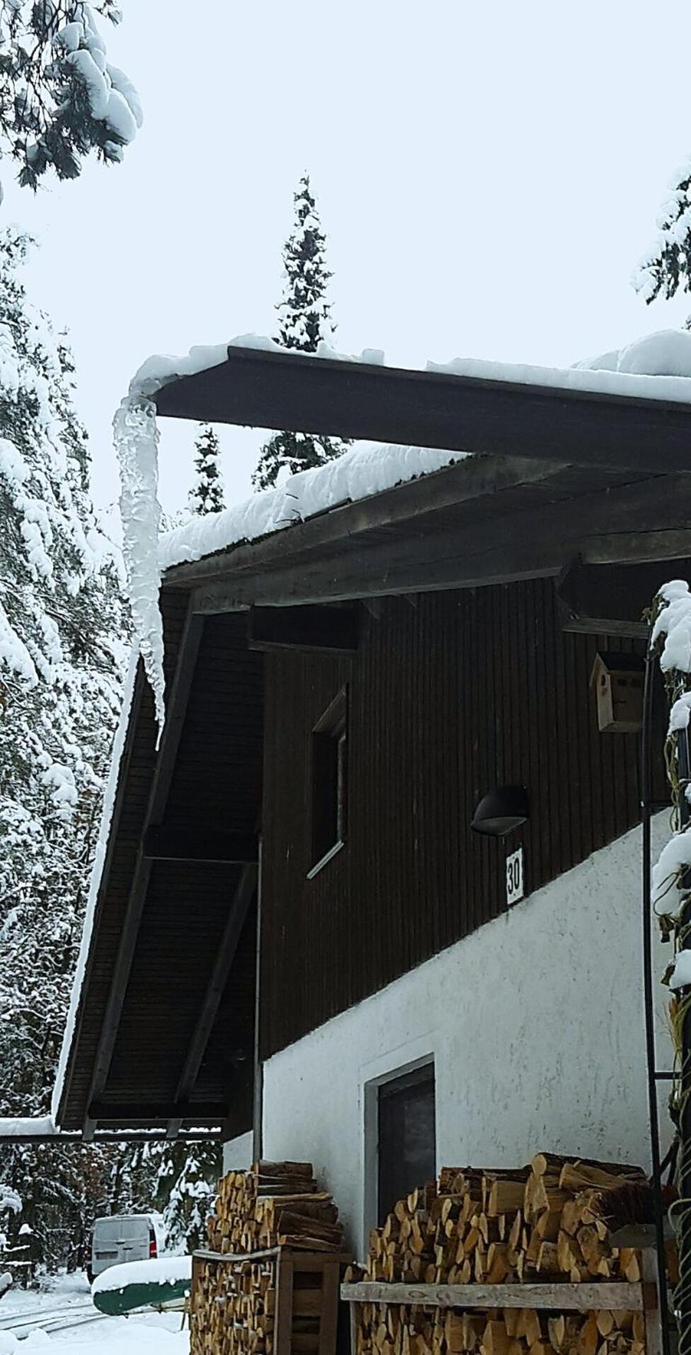 Bungalow Direkt Am See, Mit Eigenem Boot Родинг Екстериор снимка